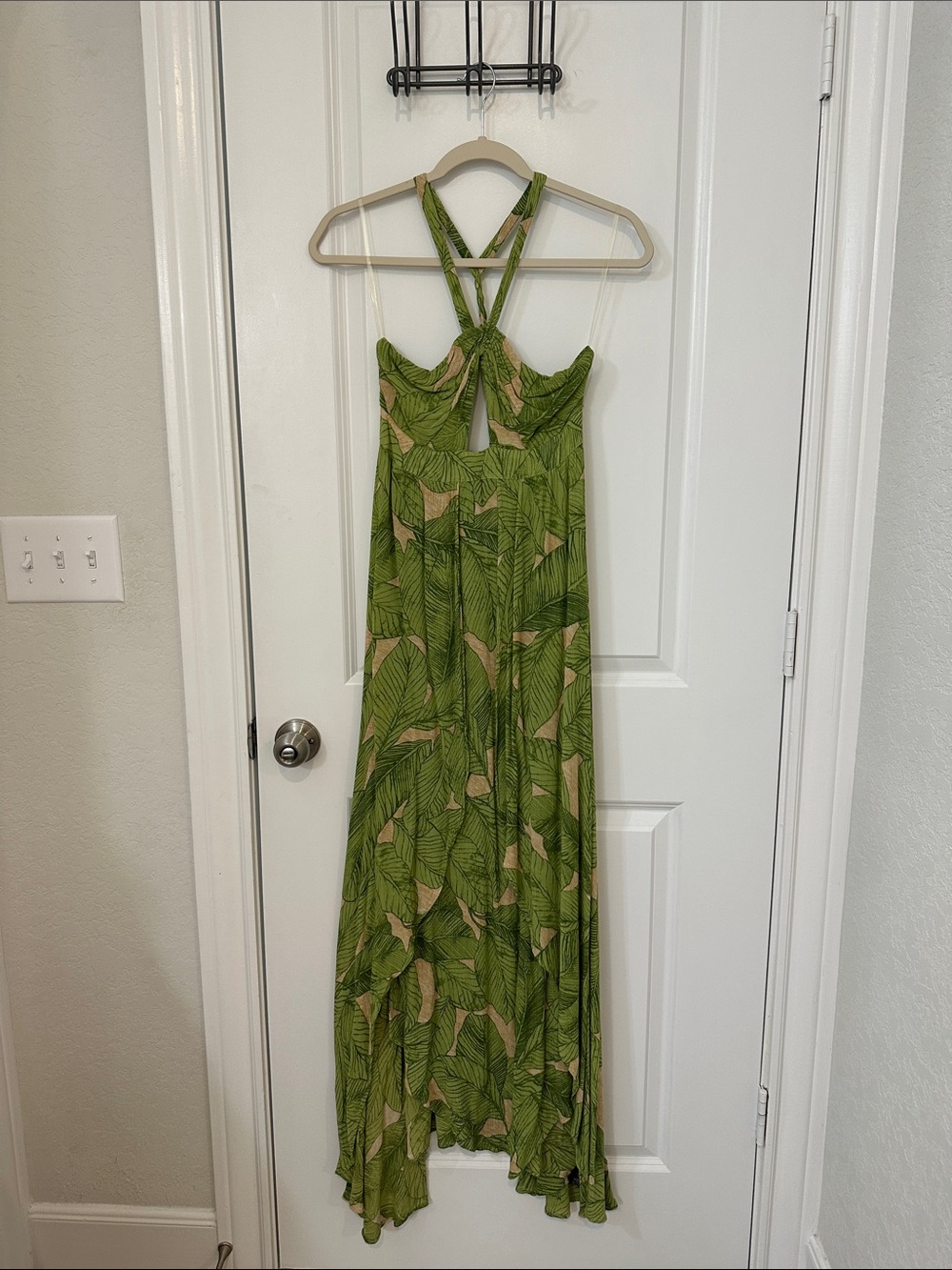 Green Tropical Print Halter Maxi Dress